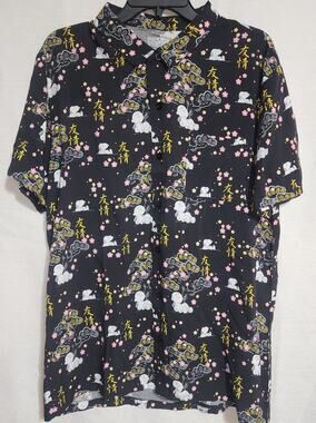 Snoopy and Charlie short sleeve button down shirt men size large